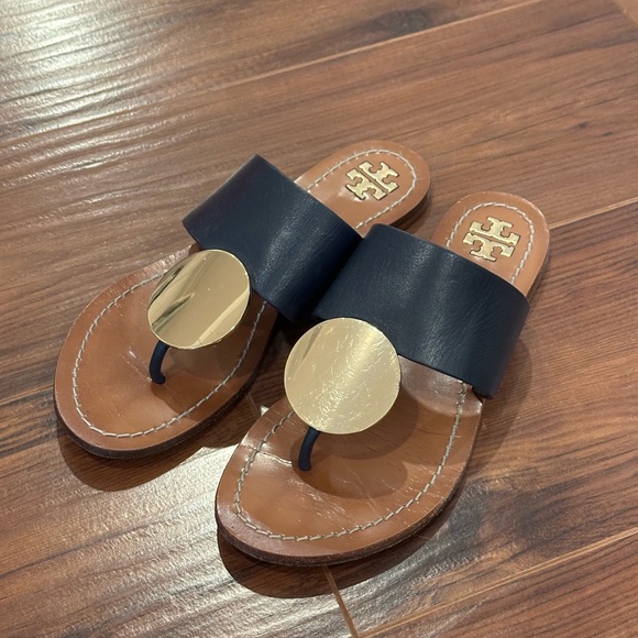 Tory Burch black/gold Sandal - Picture 2 of 8